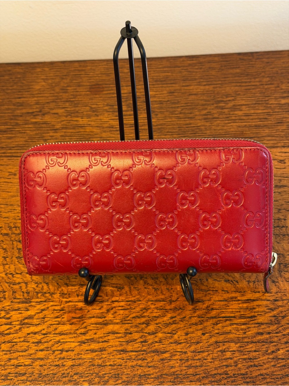 Gucci Red Guccissima Leather Bow Zip Around Wallet with COA - Picture 2 of 13